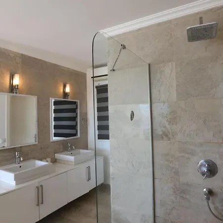 Islamlar Village 1 Bedroom Willa